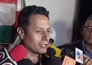 Vicepresidente admite que “se excedió” en sus declaraciones contra legisladores