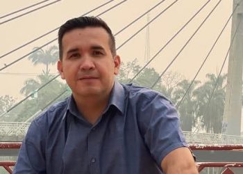 Padre y profesional abogado es electo Alcalde de Cobija