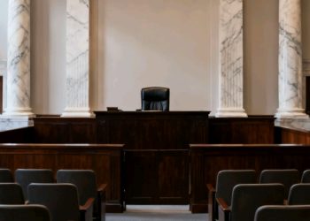 Dictan cárcel preventiva a implicados en robo del Hércules