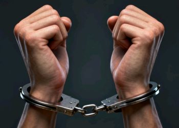 Ratifican detención preventiva de implicados en caso de la empresa del juez investigado