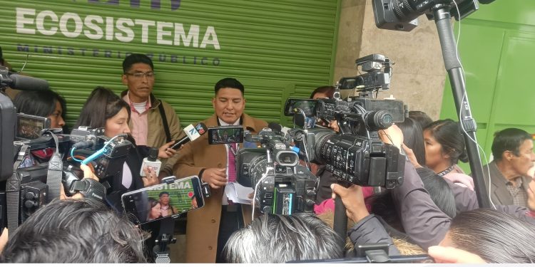 Curmi Rocha denuncia atropello legal tras retiro de NGP de las subnacionales