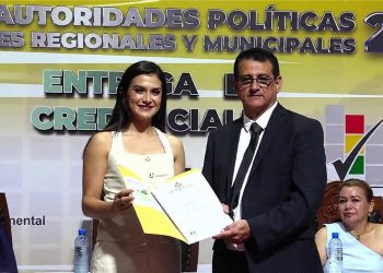 Oficial: Gabriela de Paiva recibe credencial como gobernadora de Pando
