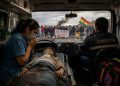 Niño muere en Llallagua tras quedar atrapada ambulancia por bloqueos carreteros