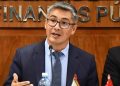 Espinoza enfrenta cuestionamientos con transparencia y pide verificar la documentación de la operación